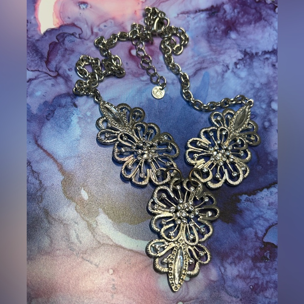Vintage Look Chanel?  Necklace